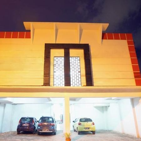 Dparagon Dwikora Palembang Dış mekan fotoğraf